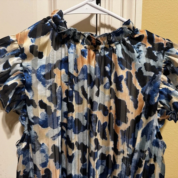 TCEC Animal Print Dress High Neck Smocked Waist Tiered Hem Back Keyhole Sz M - Picture 5 of 13